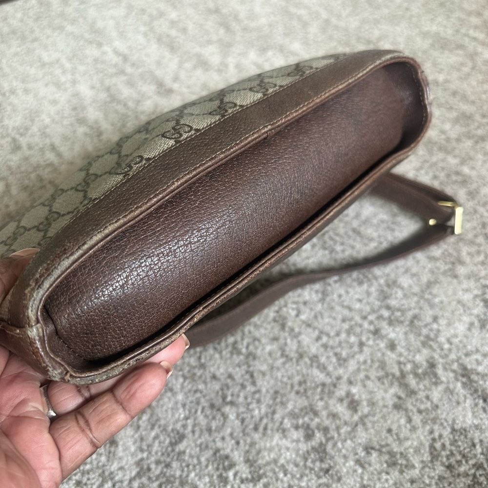 Gucci Sherry Line Vintage Shoulder/Crossbody Bag - Picture 11 of 13